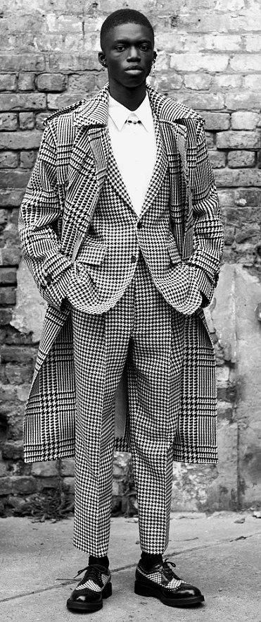 ACCENT ON MENSWEAR - ALEXANDER MCQUEEN FALL 2019 — HAUTE IS ONLINE